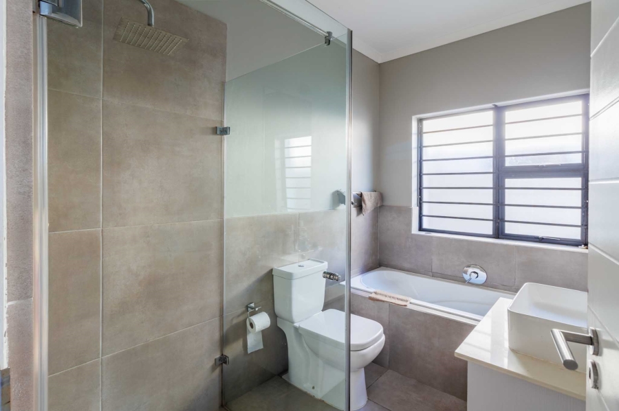 3 Bedroom Property for Sale in Parklands Western Cape